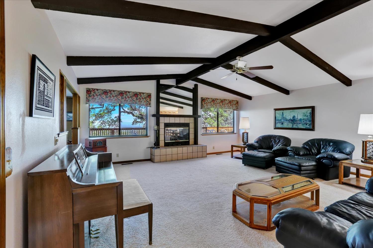 Detail Gallery Image 3 of 96 For 7791 Walsh Ln, –,  CA 95977 - 3 Beds | 2/1 Baths