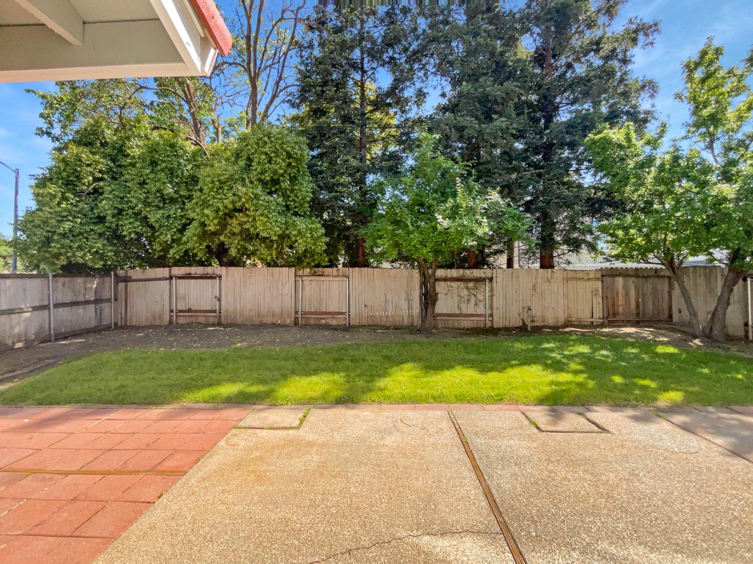 Flannery Way, Sacramento, California image 27