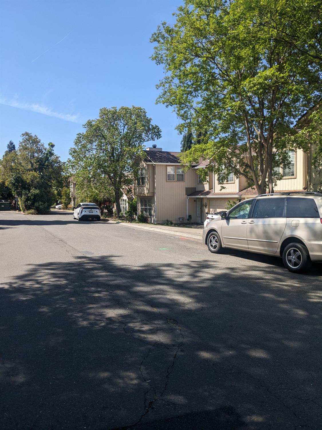 E Marie Ann Lane, Carmichael, California image 23