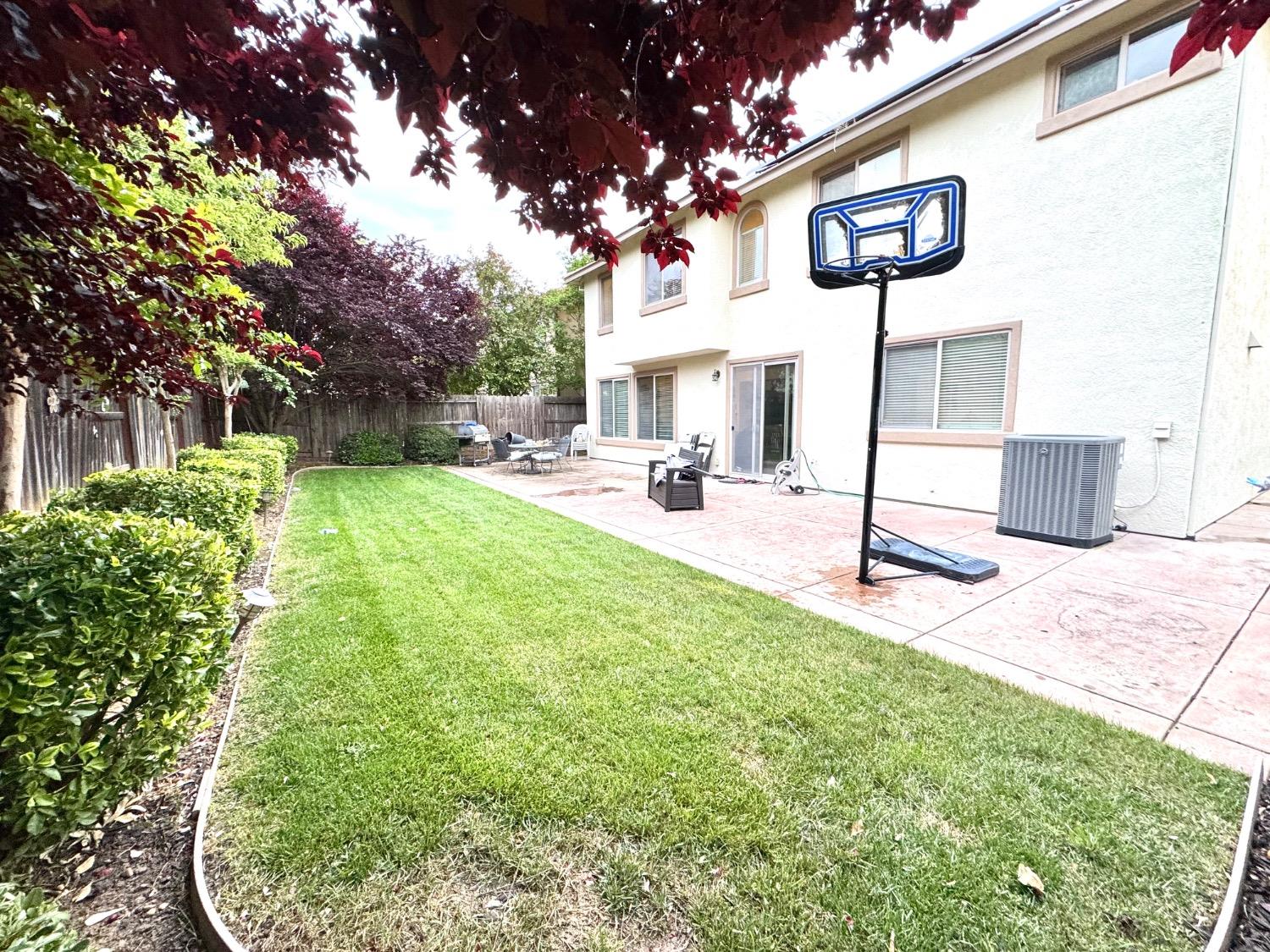Accordion Way, Rancho Cordova, California image 25