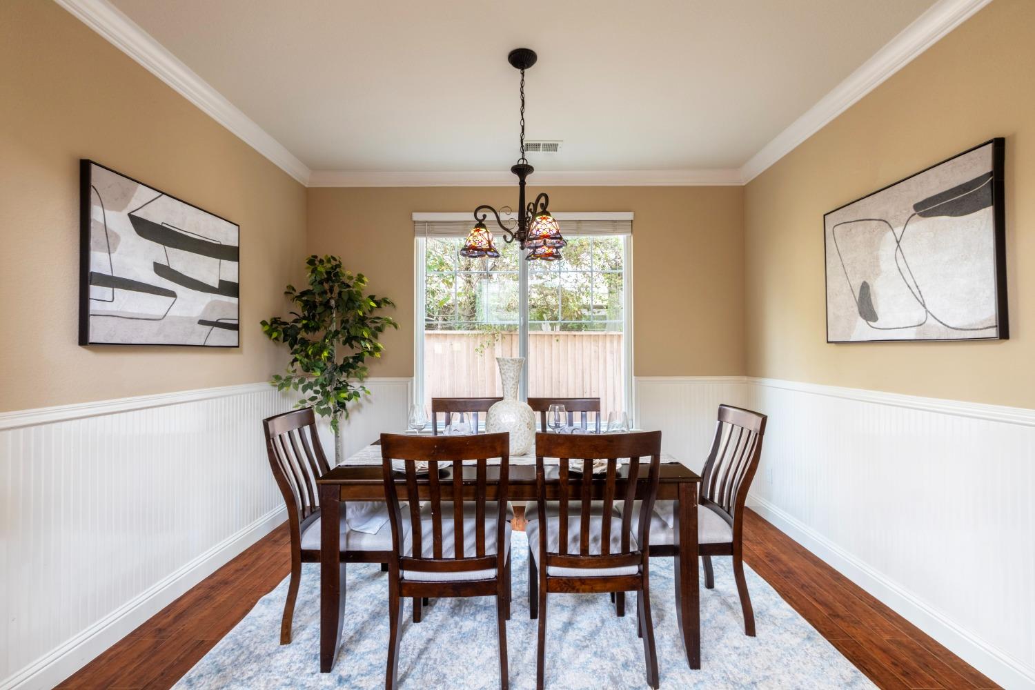 Detail Gallery Image 13 of 68 For 382 S Central Pkwy, Mountain House,  CA 95391 - 4 Beds | 4 Baths