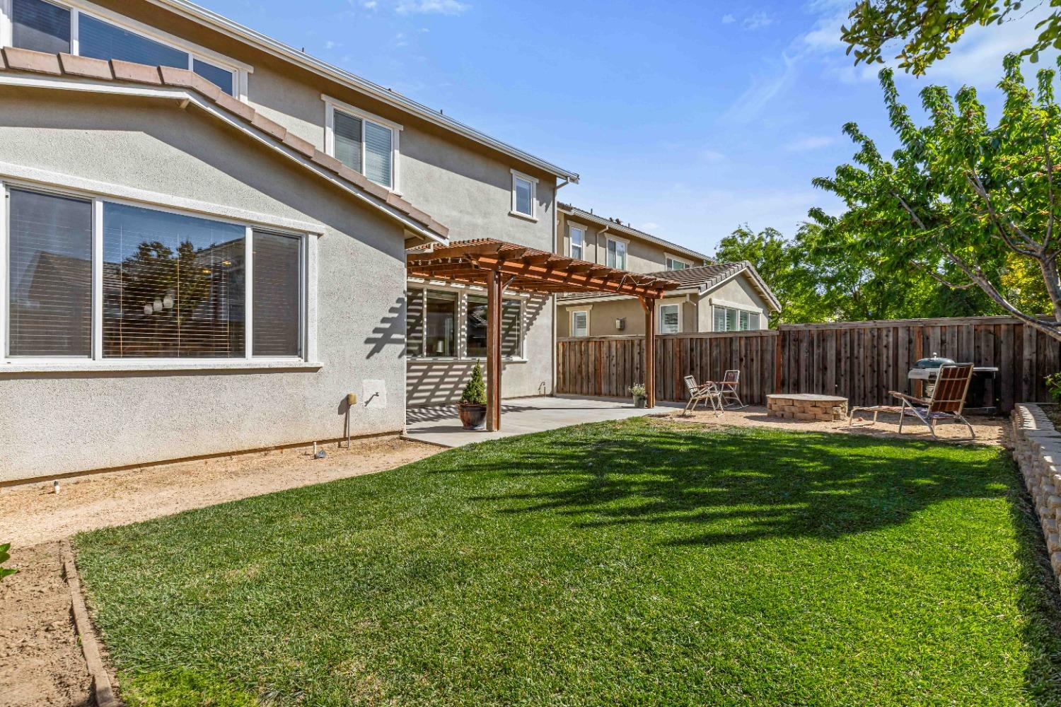 Detail Gallery Image 37 of 48 For 18551 Admiral Way, Lathrop,  CA 95330 - 4 Beds | 3 Baths