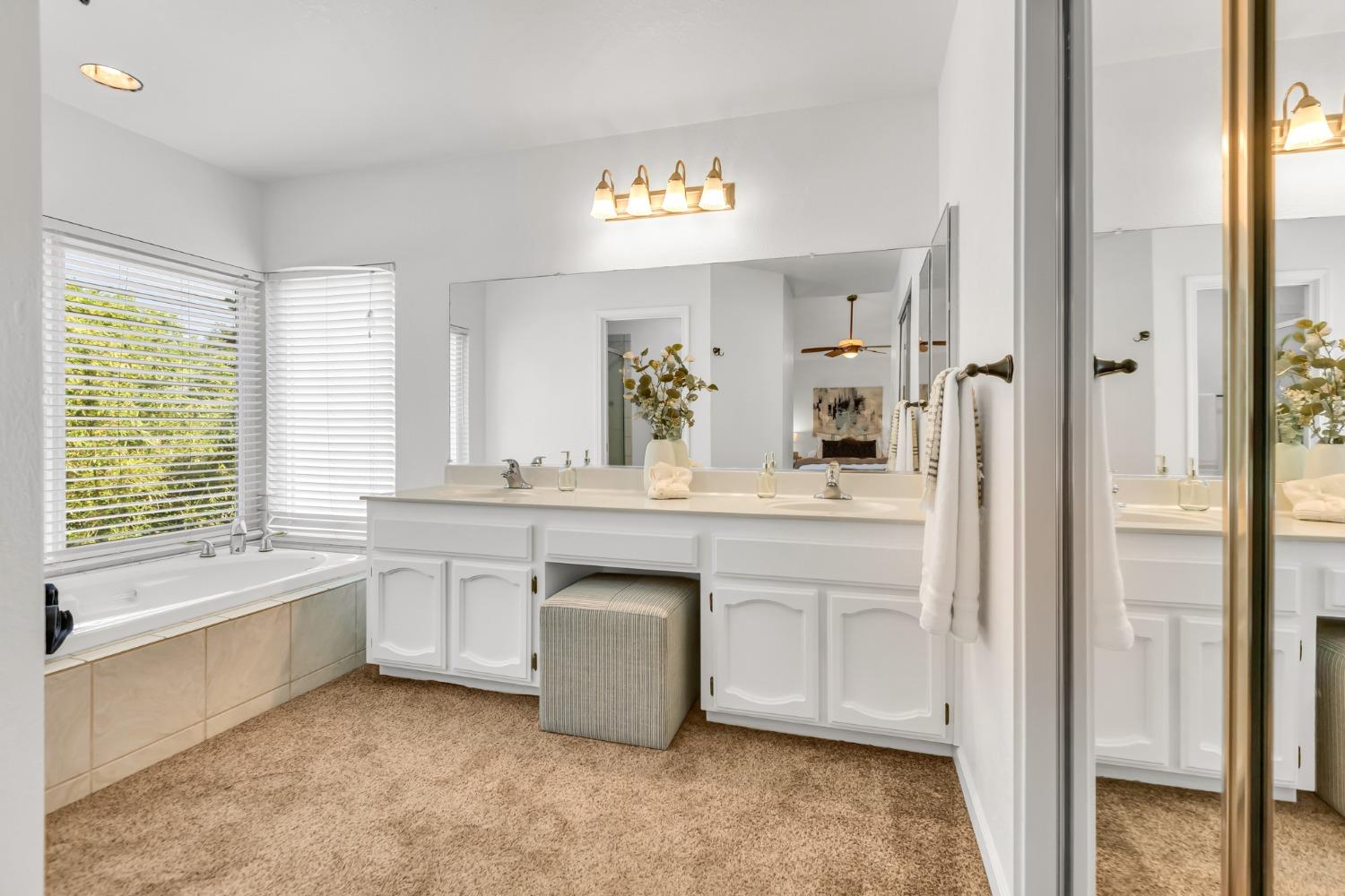 Queensbury Court, Elk Grove, California image 30