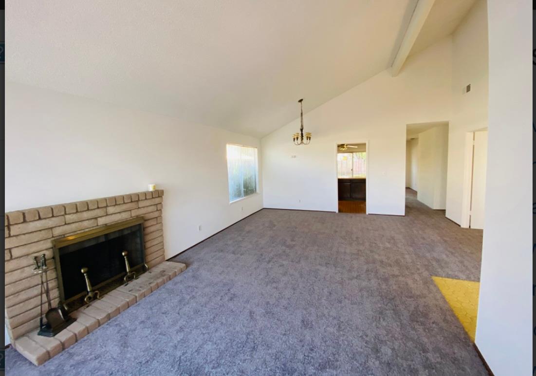 Detail Gallery Image 5 of 24 For 3633 Contempo Dr, Sacramento,  CA 95826 - 4 Beds | 2 Baths