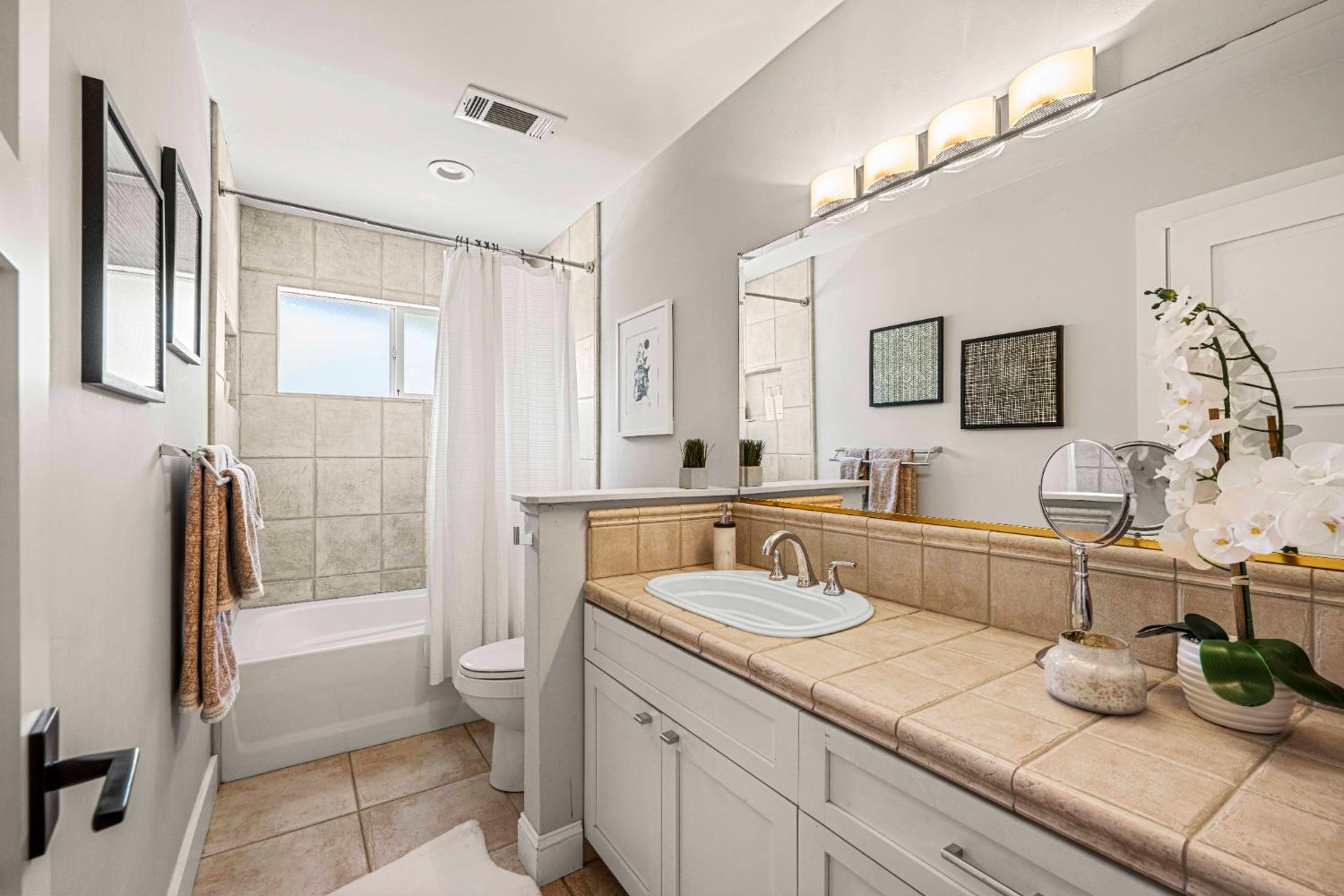 Oak Leaf Way, Granite Bay, California image 36