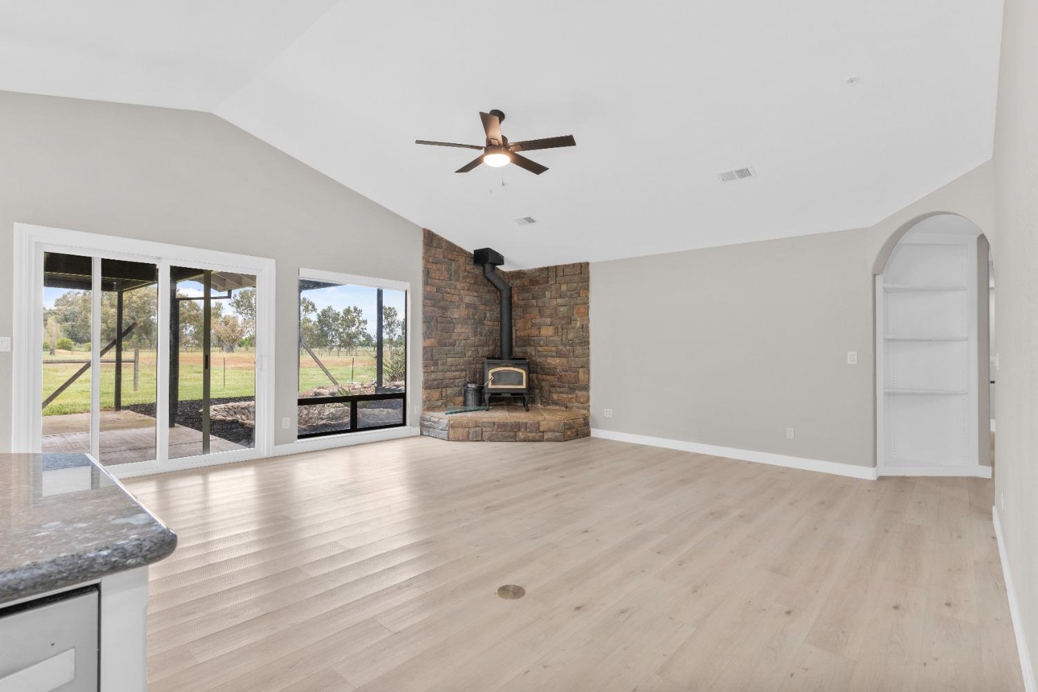 Detail Gallery Image 28 of 58 For 11709 Quiggle Rd, Herald,  CA 95638 - 5 Beds | 2/1 Baths