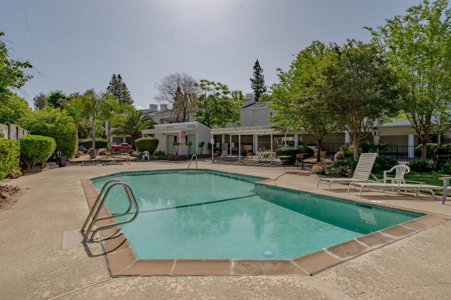 E Fulton Square Ln #45, Sacramento, California image 14
