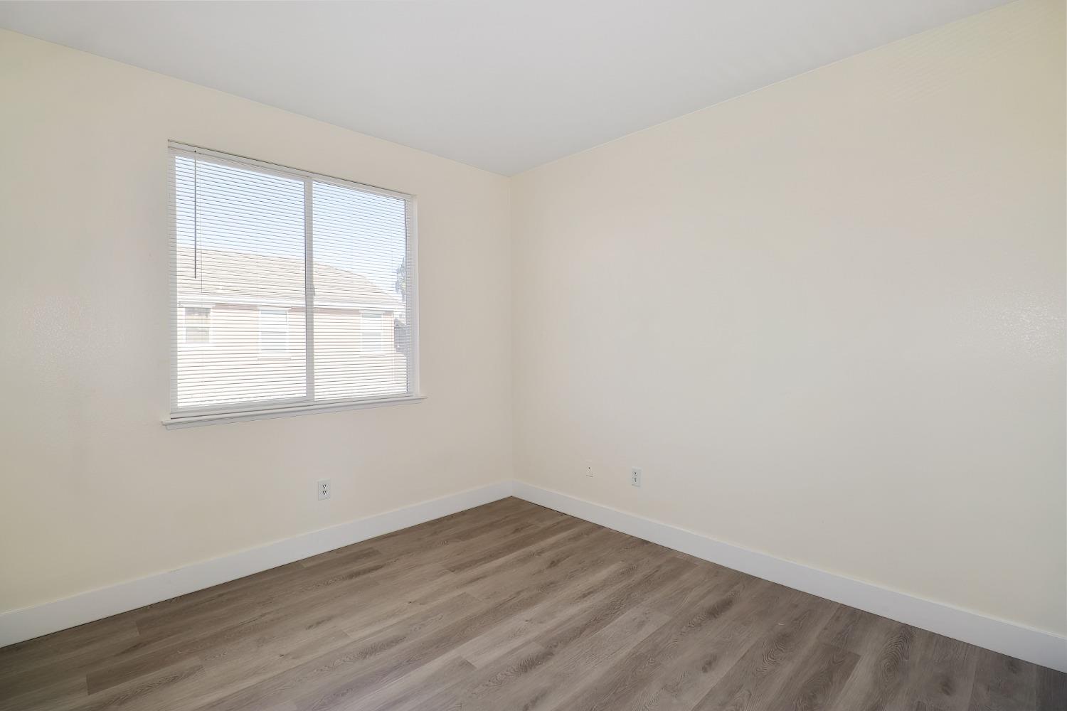 Oreo Ranch Circle, Elk Grove, California image 31