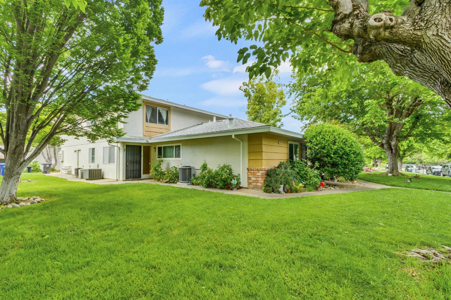 Bremen Drive #3, Citrus Heights, California image 2