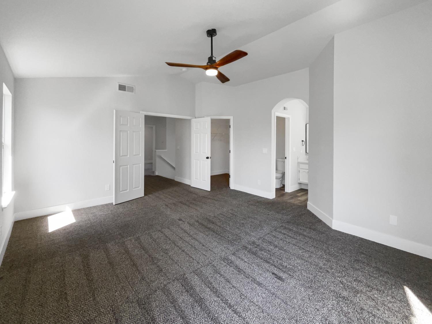 Flannery Way, Sacramento, California image 18