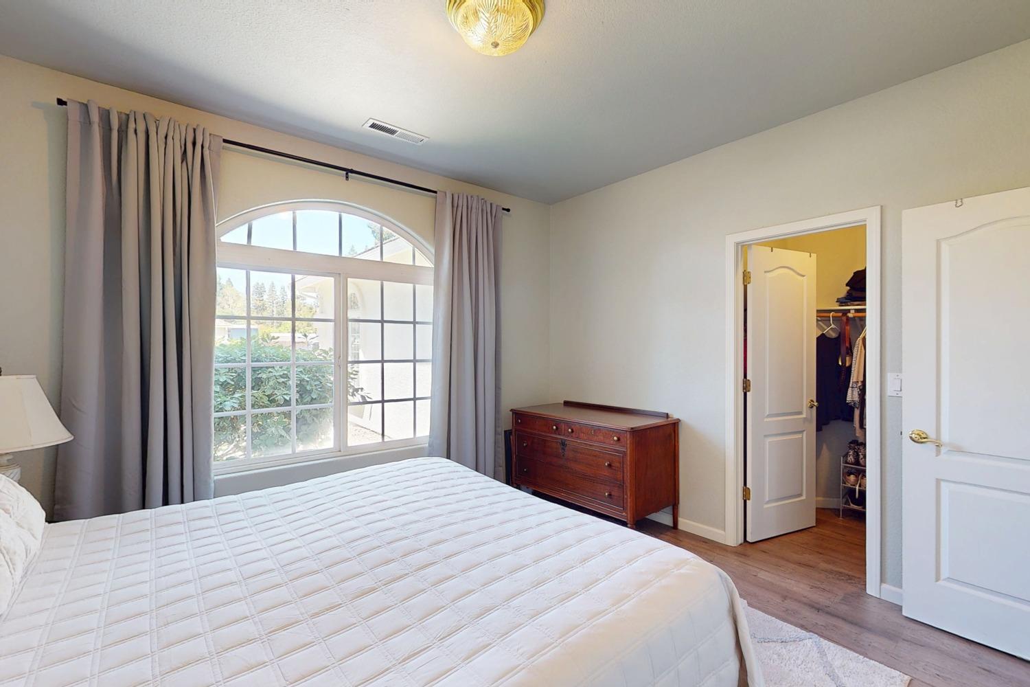 Yorktown Drive, Yuba City, California image 24
