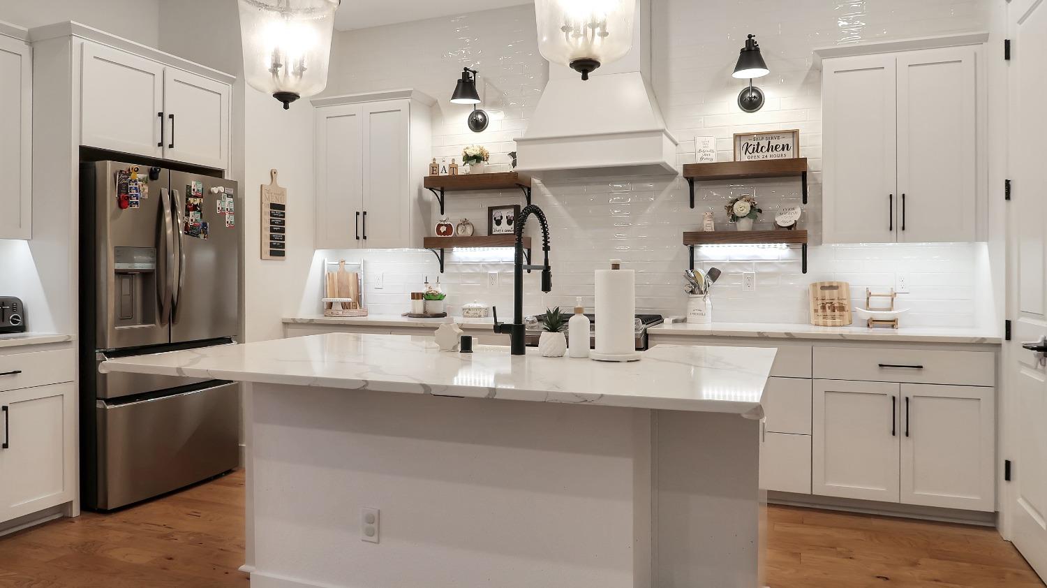 Detail Gallery Image 16 of 33 For 1942 Carmel Ranch Cir, Oakdale,  CA 95361 - 4 Beds | 3 Baths