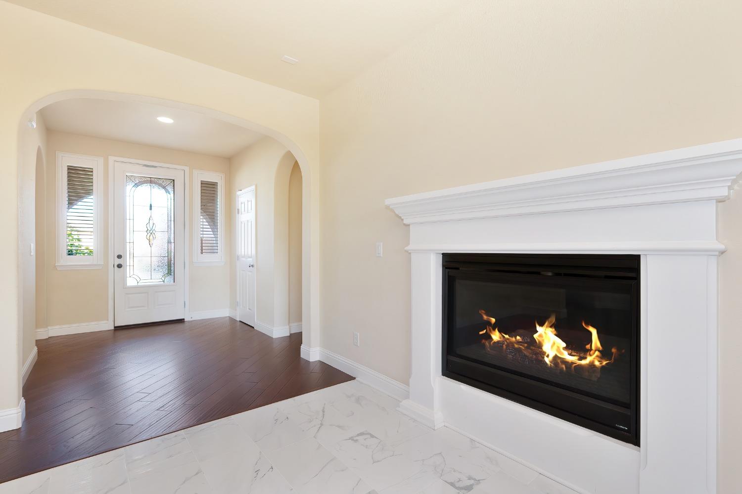 Tenaja Way, Rancho Cordova, California image 16