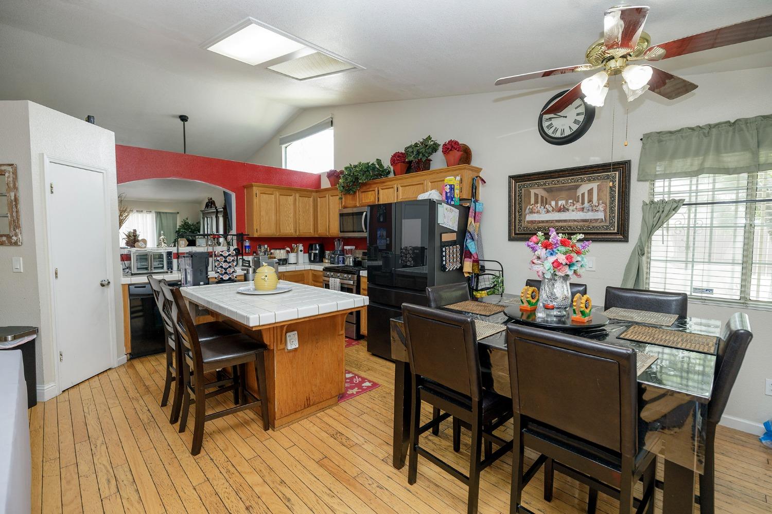 Detail Gallery Image 25 of 44 For 3070 Togninali Ln, Stockton,  CA 95206 - 3 Beds | 2 Baths