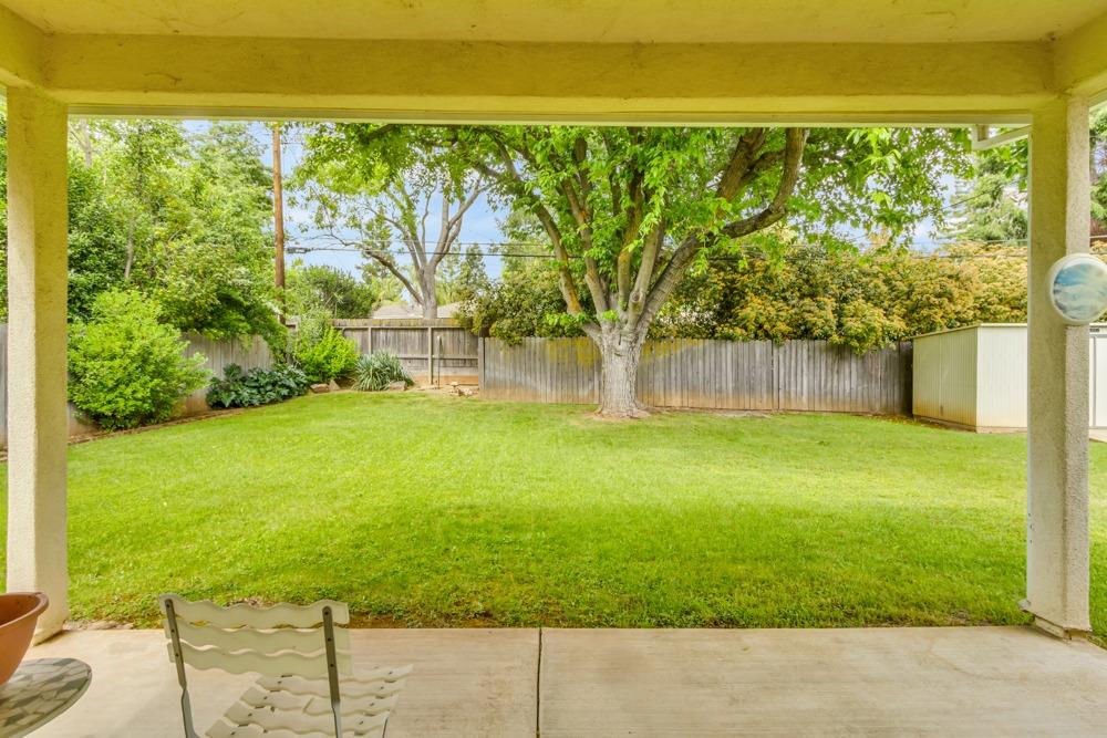 Saint James Drive, Carmichael, California image 40