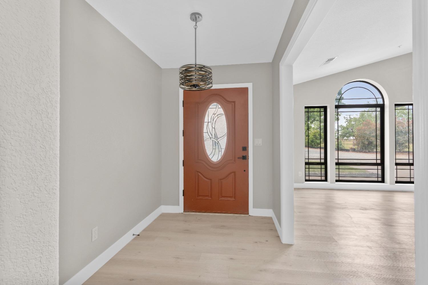 Detail Gallery Image 12 of 58 For 11709 Quiggle Rd, Herald,  CA 95638 - 5 Beds | 2/1 Baths