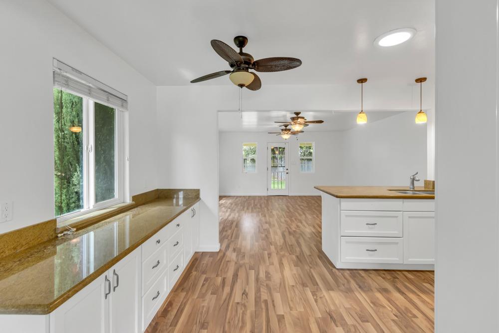 Saint James Drive, Carmichael, California image 12