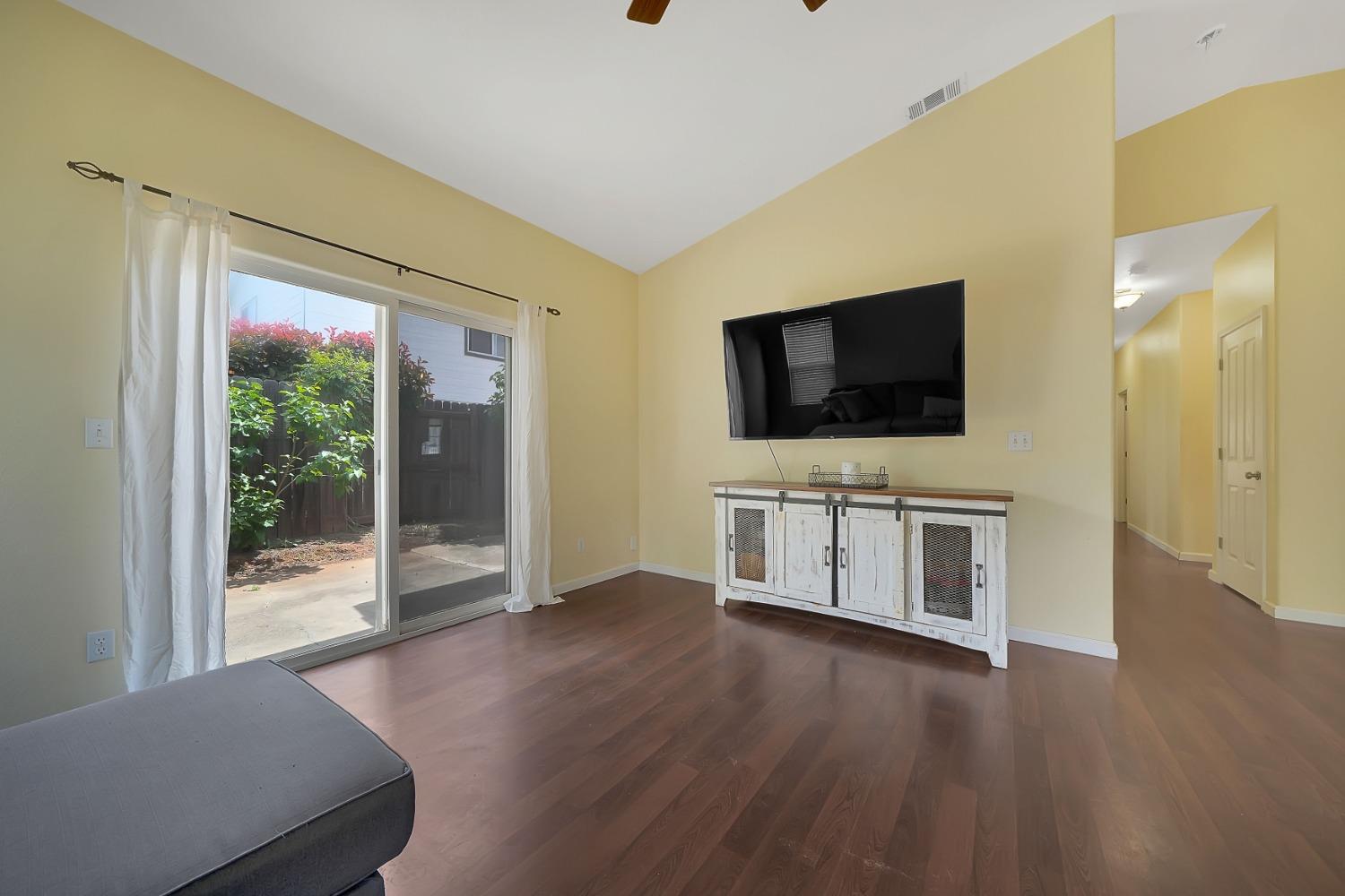 Birchwood Court, Ione, California image 21