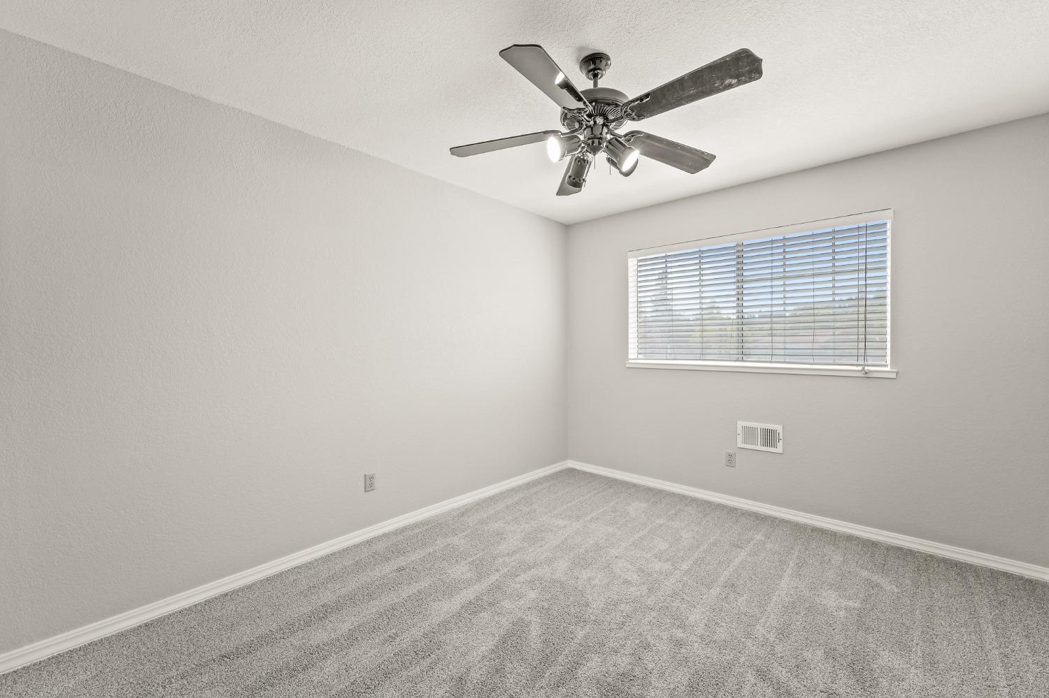 Celia Court, Oakdale, California image 32