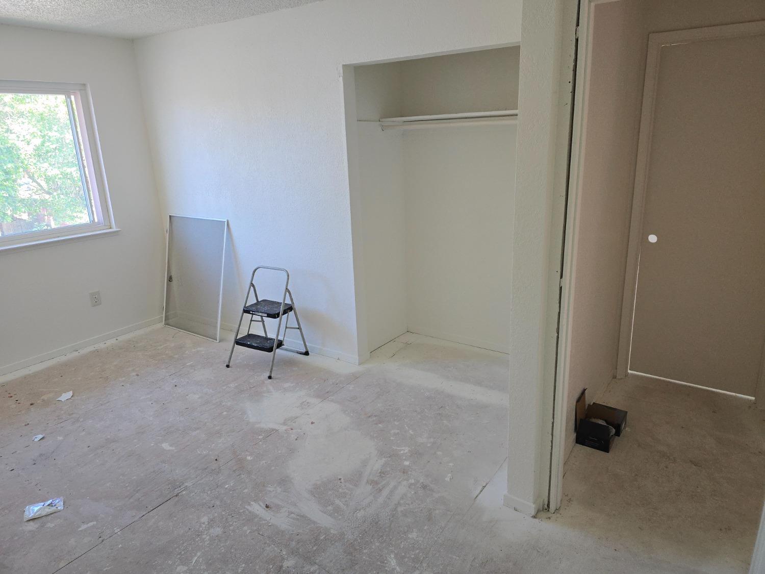 Elfriede Way, Sacramento, California image 12