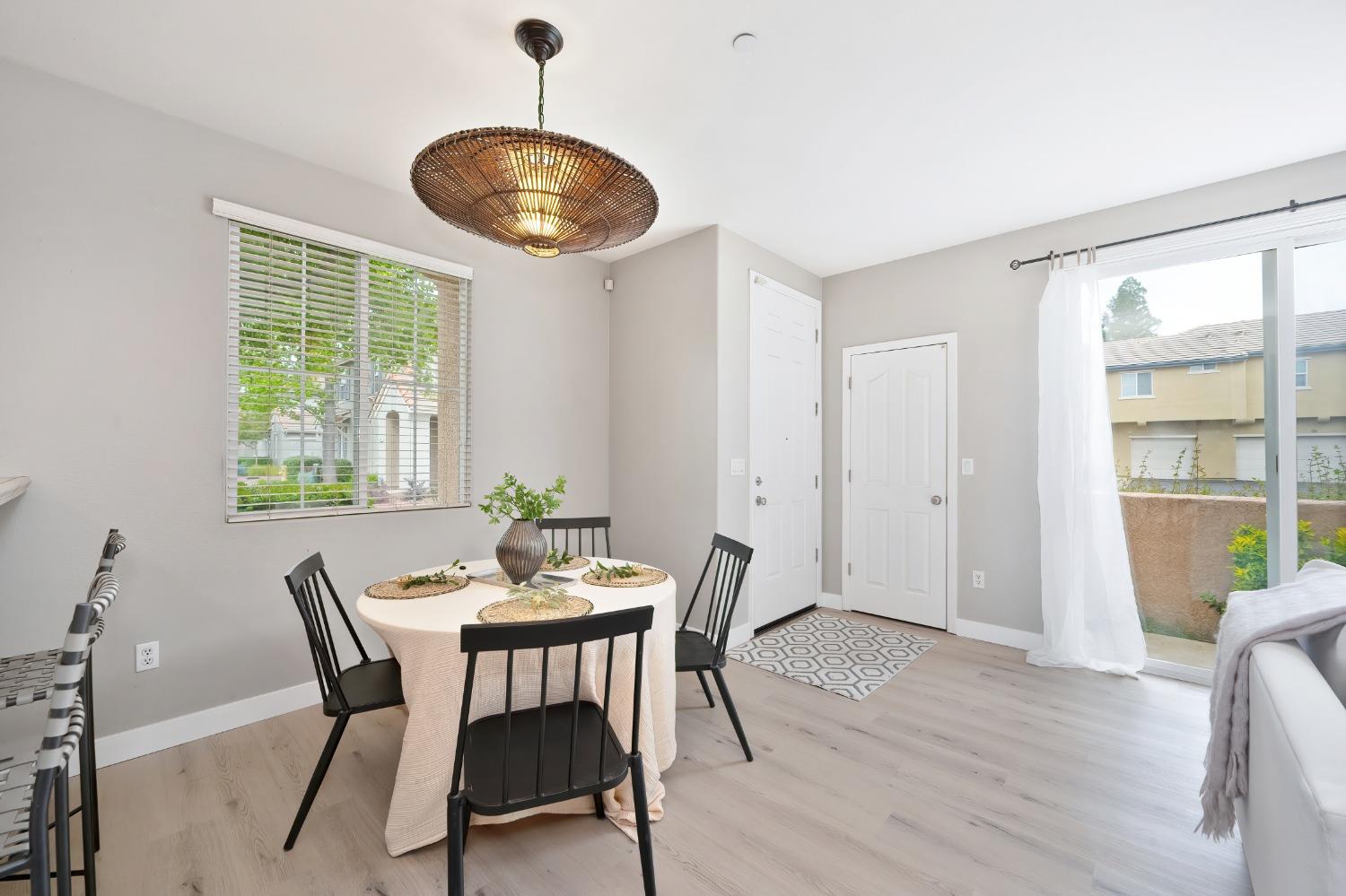 Photo #10: 225045944 Listing: Photo #10