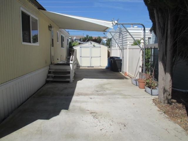 Detail Gallery Image 4 of 21 For 4229 Bouquet Way, Sacramento,  CA 95834 - 2 Beds | 2 Baths