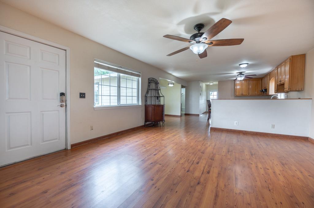 Arboga, Olivehurst, California image 21