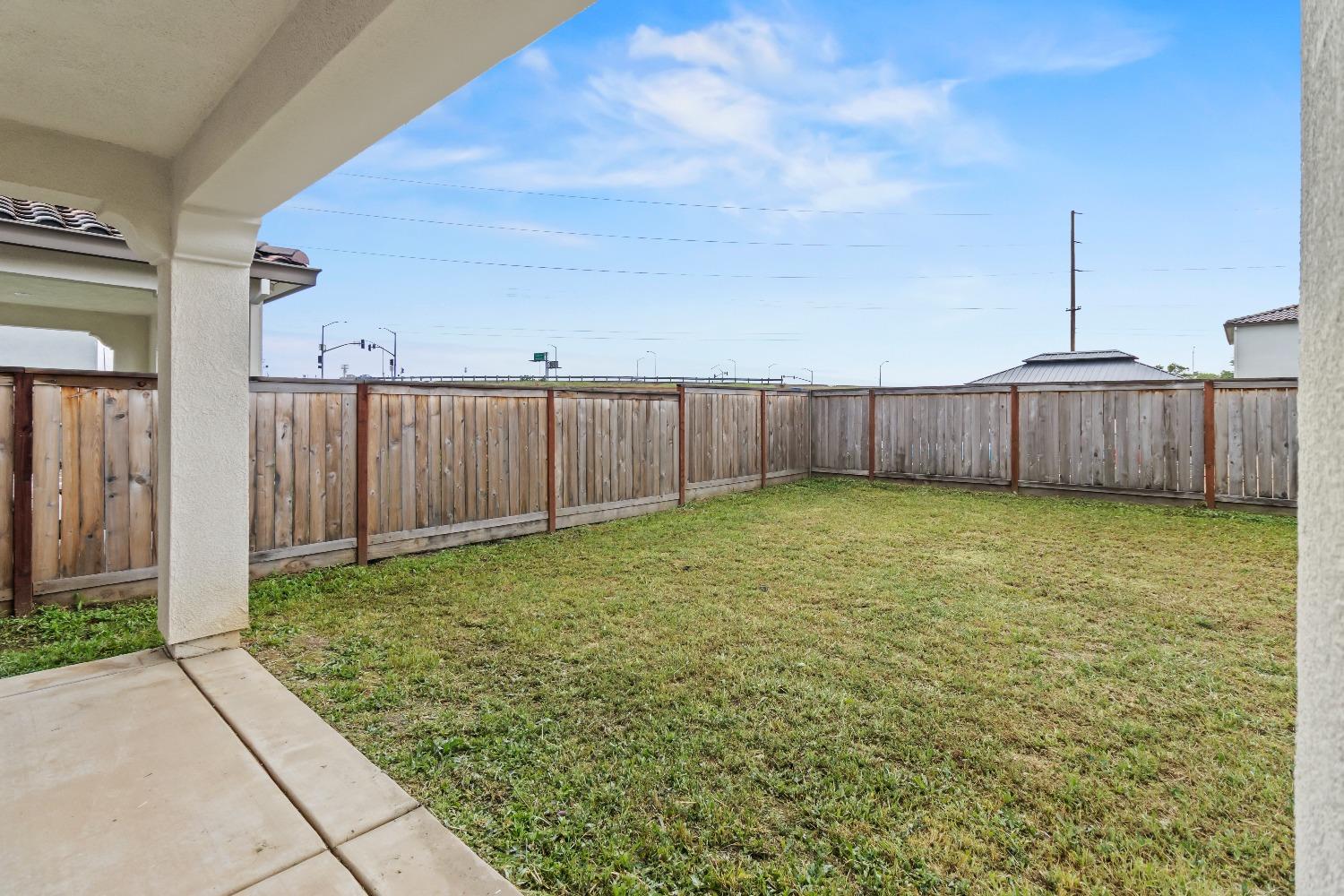 Kirkwood Court, Olivehurst, California image 29