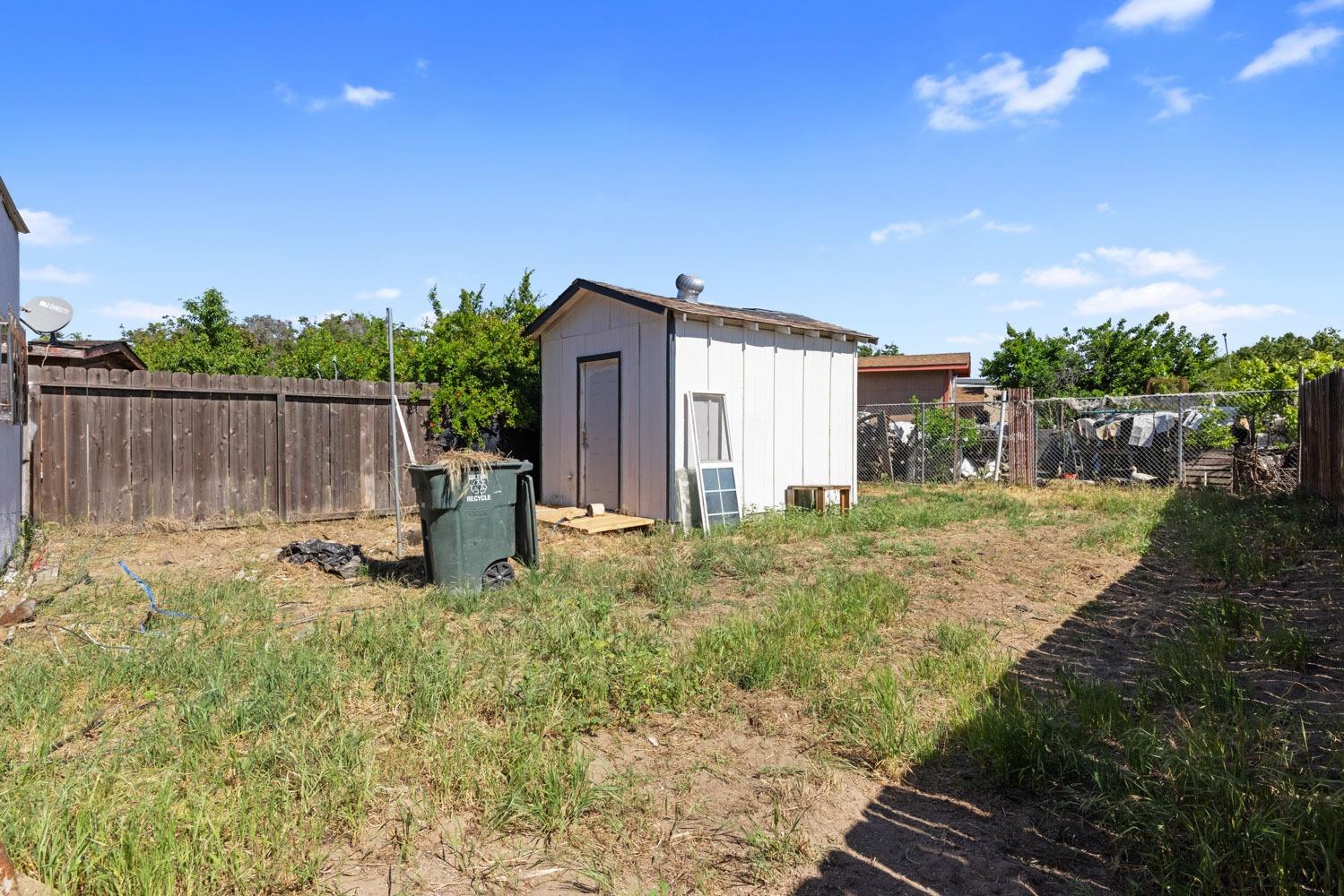Chrysler Drive, Modesto, California image 26