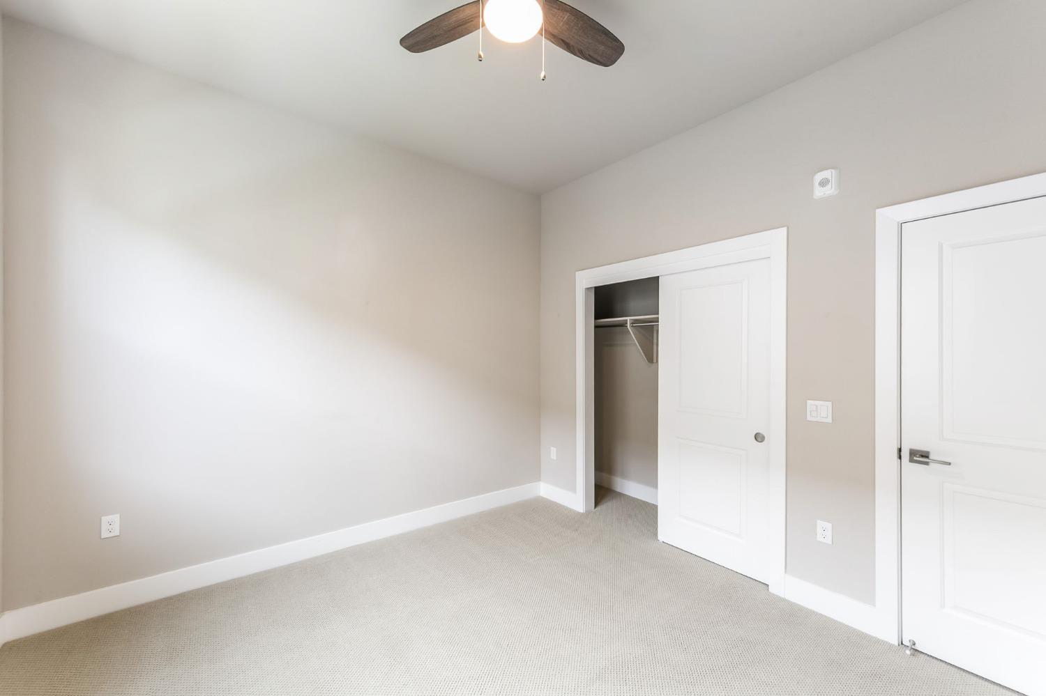 Photo #18: 225054053 Listing: Photo #18