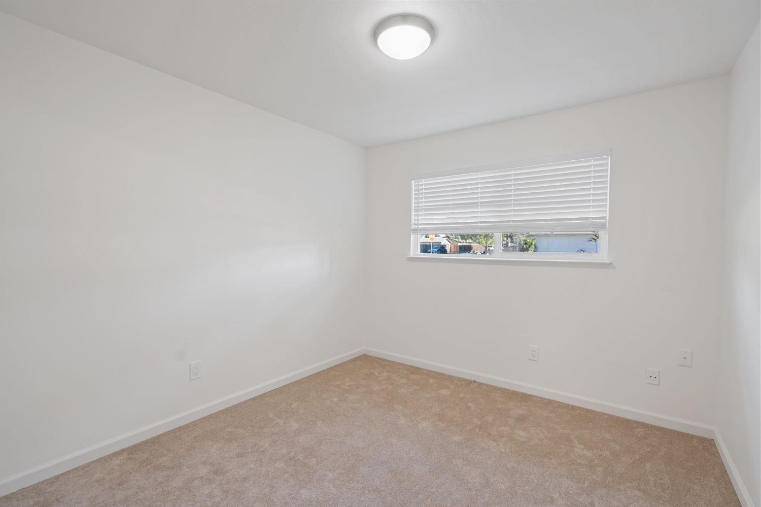 39 Park Avenue, Woodland, California image 26