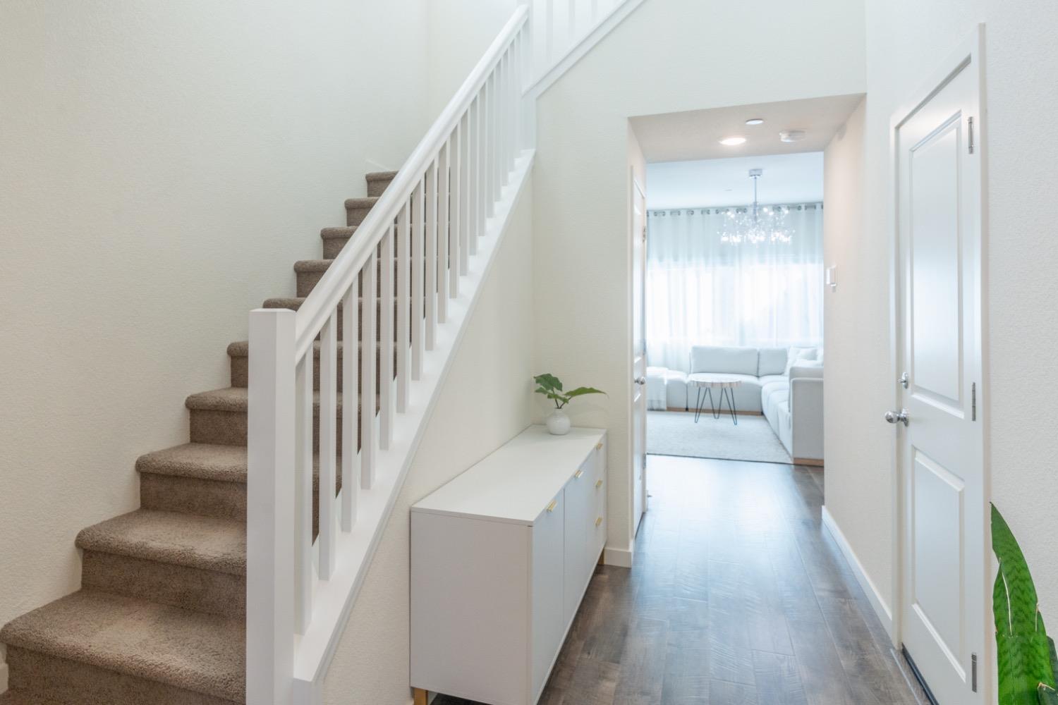 9200 Far Farmstead Circle, Roseville, California image 3