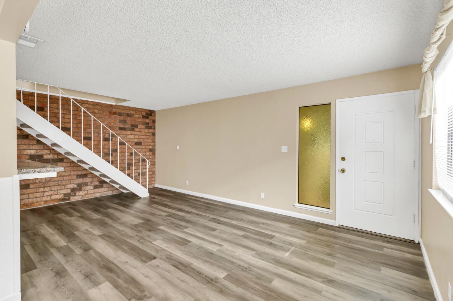 Bremen Drive #3, Citrus Heights, California image 6