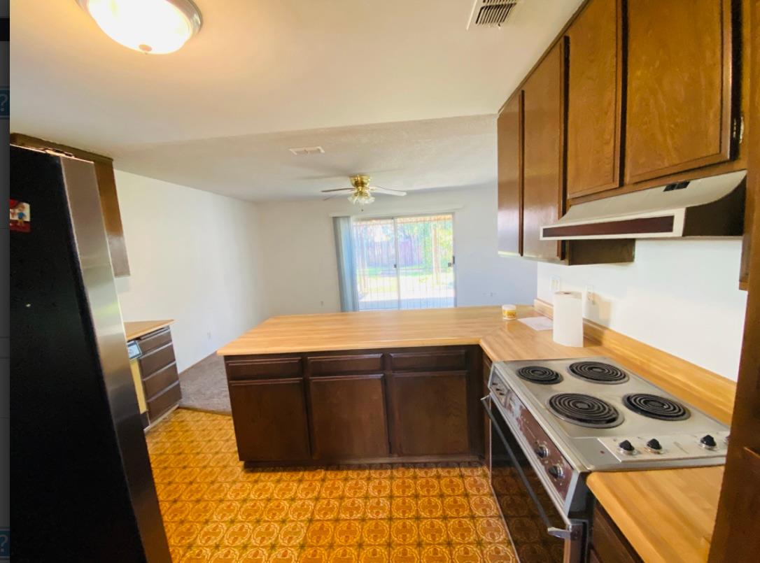 Detail Gallery Image 7 of 24 For 3633 Contempo Dr, Sacramento,  CA 95826 - 4 Beds | 2 Baths