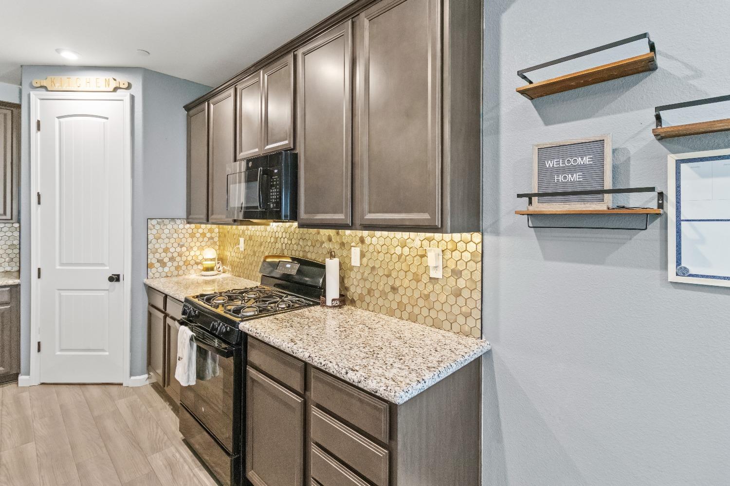 Kirkwood Court, Olivehurst, California image 9