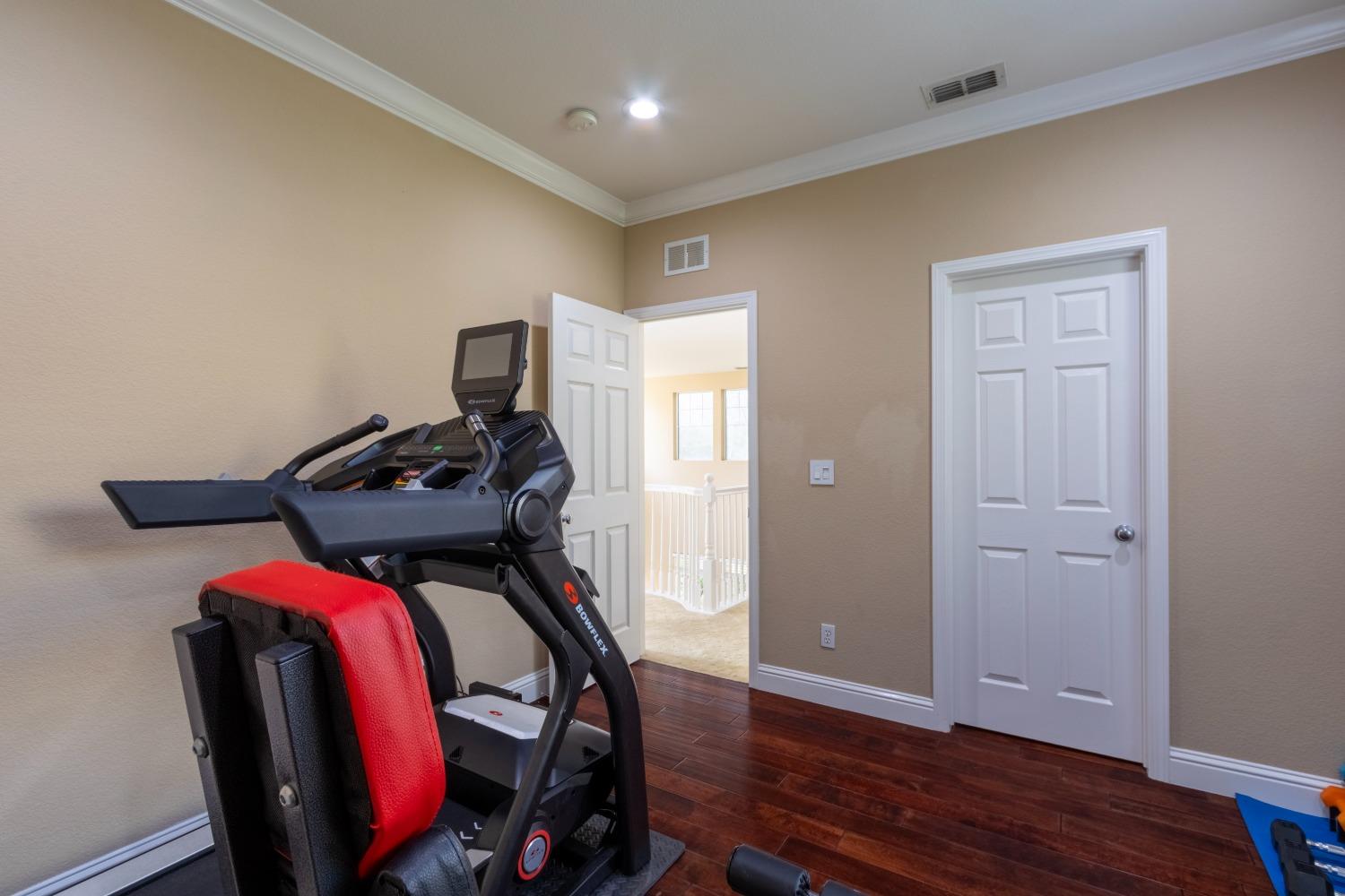 Detail Gallery Image 37 of 68 For 382 S Central Pkwy, Mountain House,  CA 95391 - 4 Beds | 4 Baths