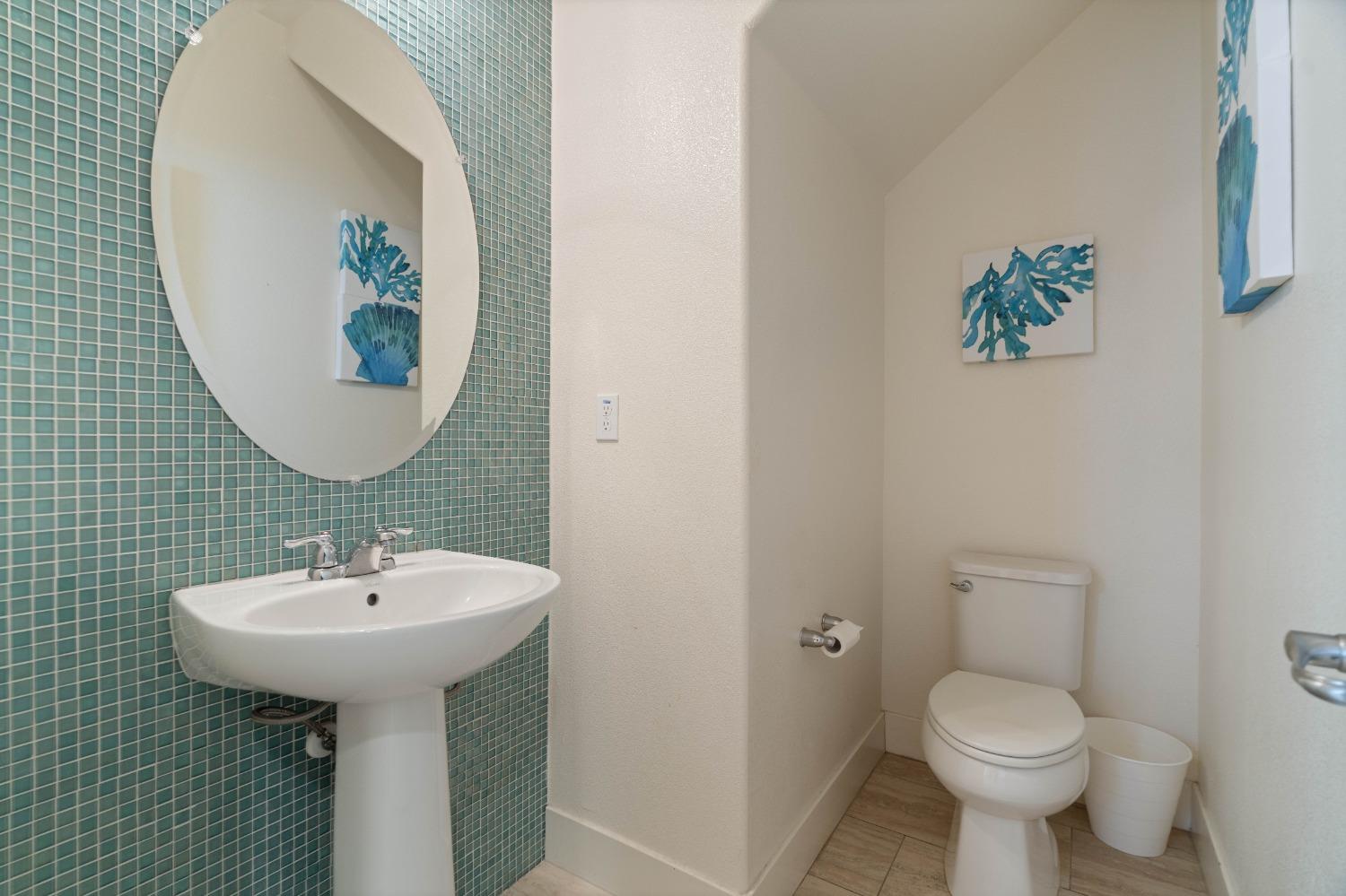 Detail Gallery Image 6 of 35 For 3651 Odessa Ln, Sacramento,  CA 95834 - 3 Beds | 2/1 Baths