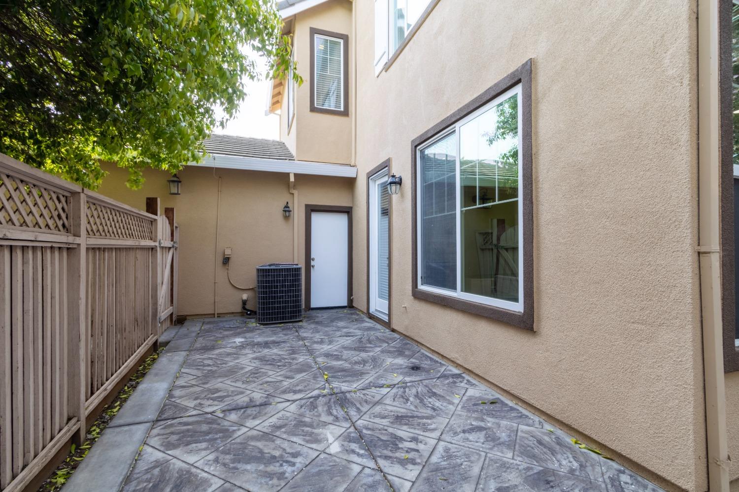 Detail Gallery Image 46 of 68 For 382 S Central Pkwy, Mountain House,  CA 95391 - 4 Beds | 4 Baths