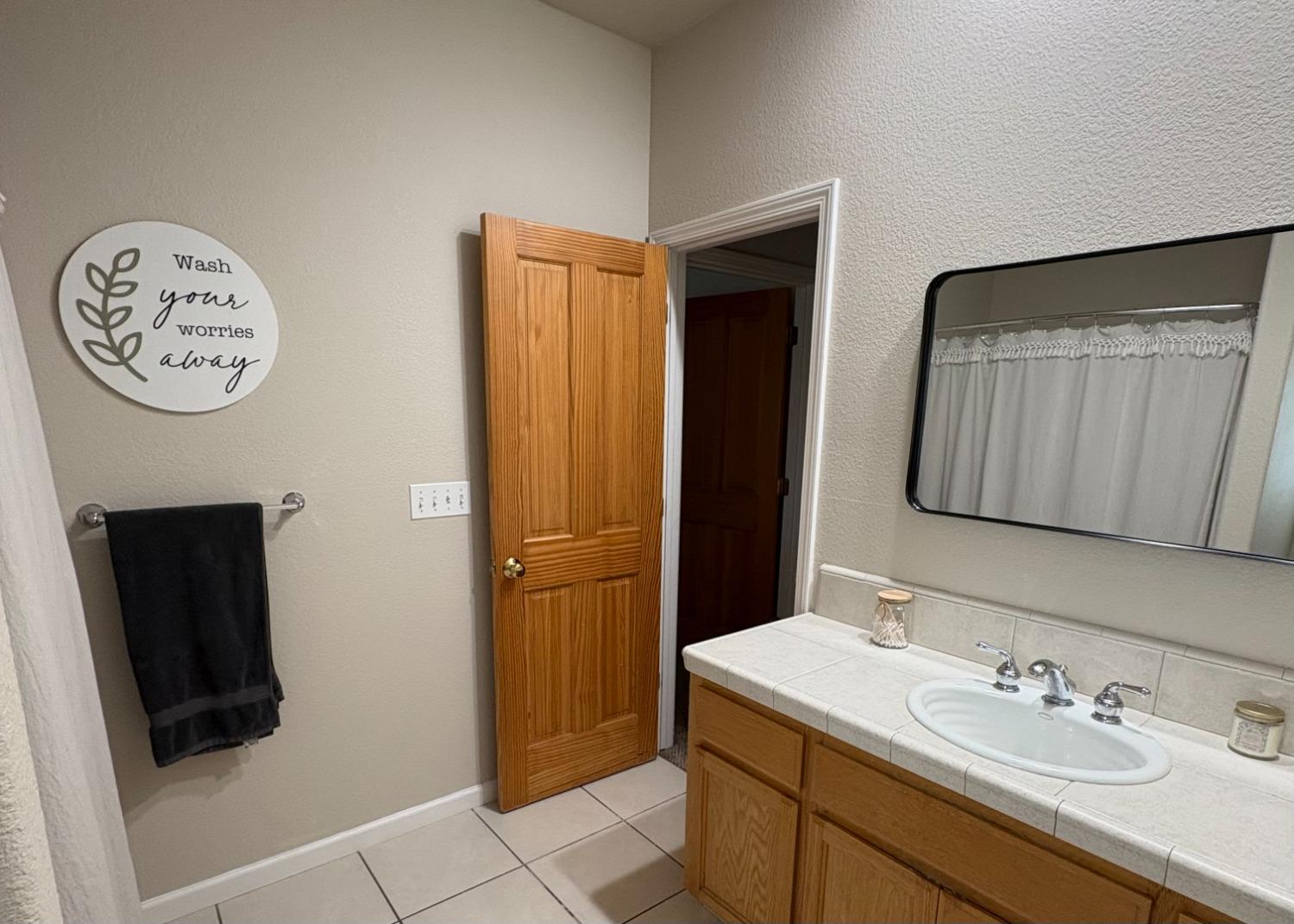 Garner Place, Valley Springs, California image 9