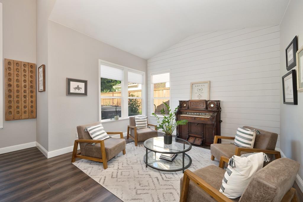 Detail Gallery Image 12 of 85 For 7301 Neblina Ct, Rancho Murieta,  CA 95683 - 4 Beds | 3 Baths
