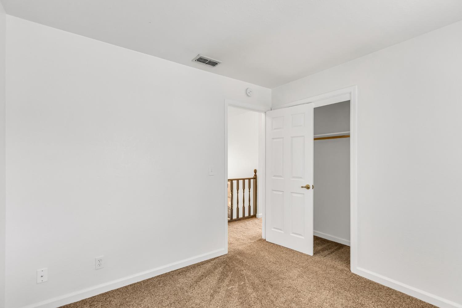 Queensbury Court, Elk Grove, California image 38