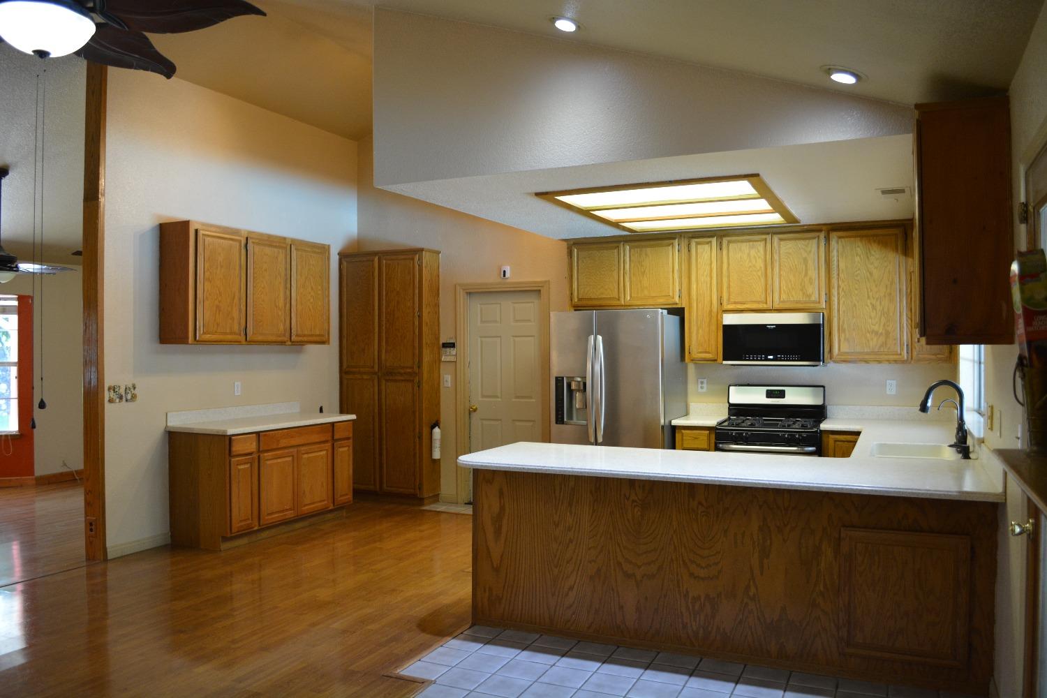 Detail Gallery Image 56 of 74 For 13521 Yosemite Blvd, Waterford,  CA 95386 - 3 Beds | 2 Baths