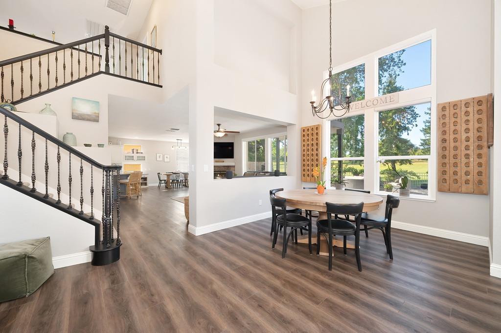 Detail Gallery Image 6 of 85 For 7301 Neblina Ct, Rancho Murieta,  CA 95683 - 4 Beds | 3 Baths