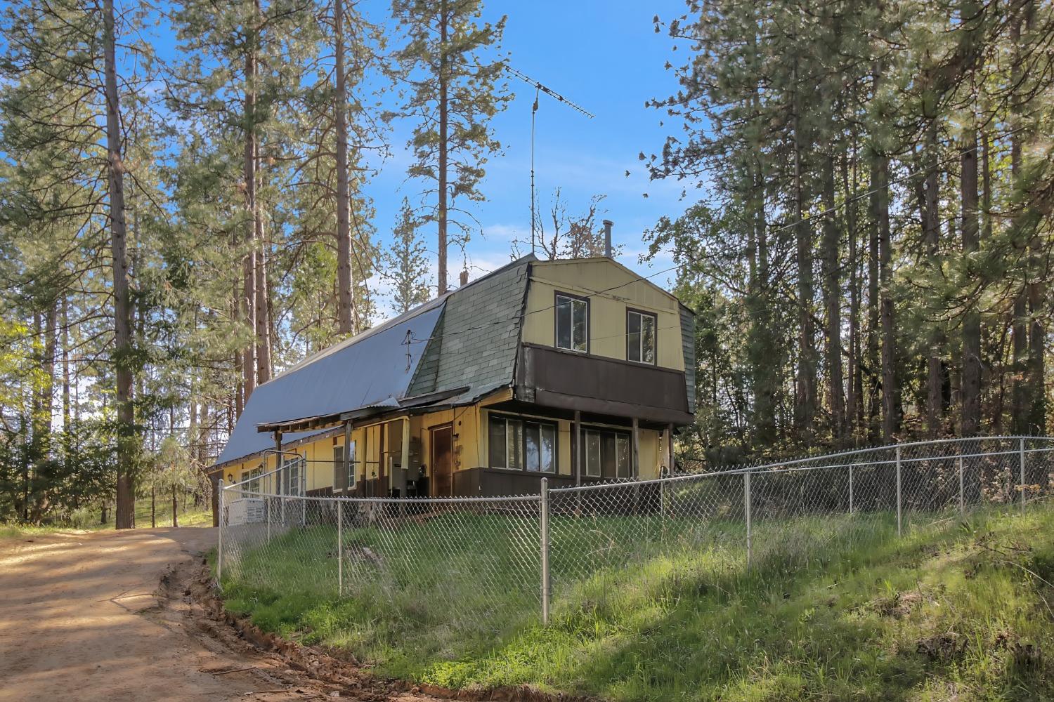 Grizzly Flat Road, Somerset, California image 31
