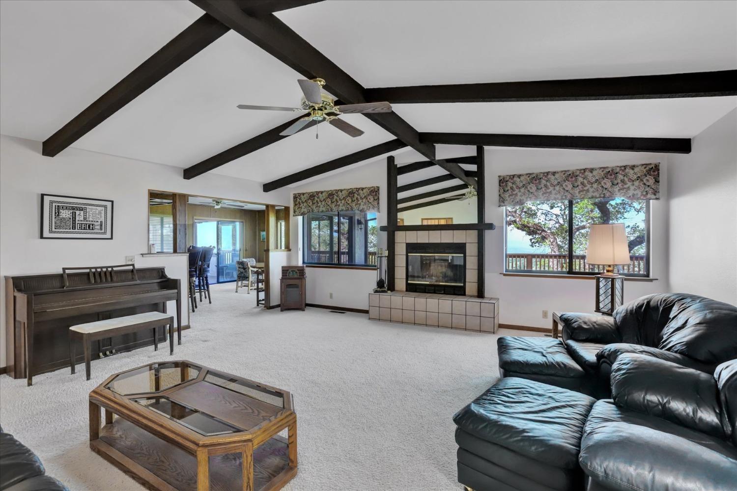 Detail Gallery Image 4 of 96 For 7791 Walsh Ln, –,  CA 95977 - 3 Beds | 2/1 Baths