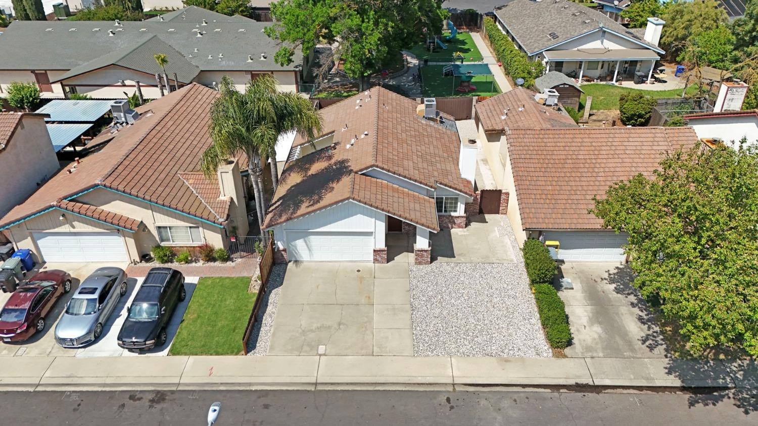 Golden Eagle Lane, Modesto, California image 3