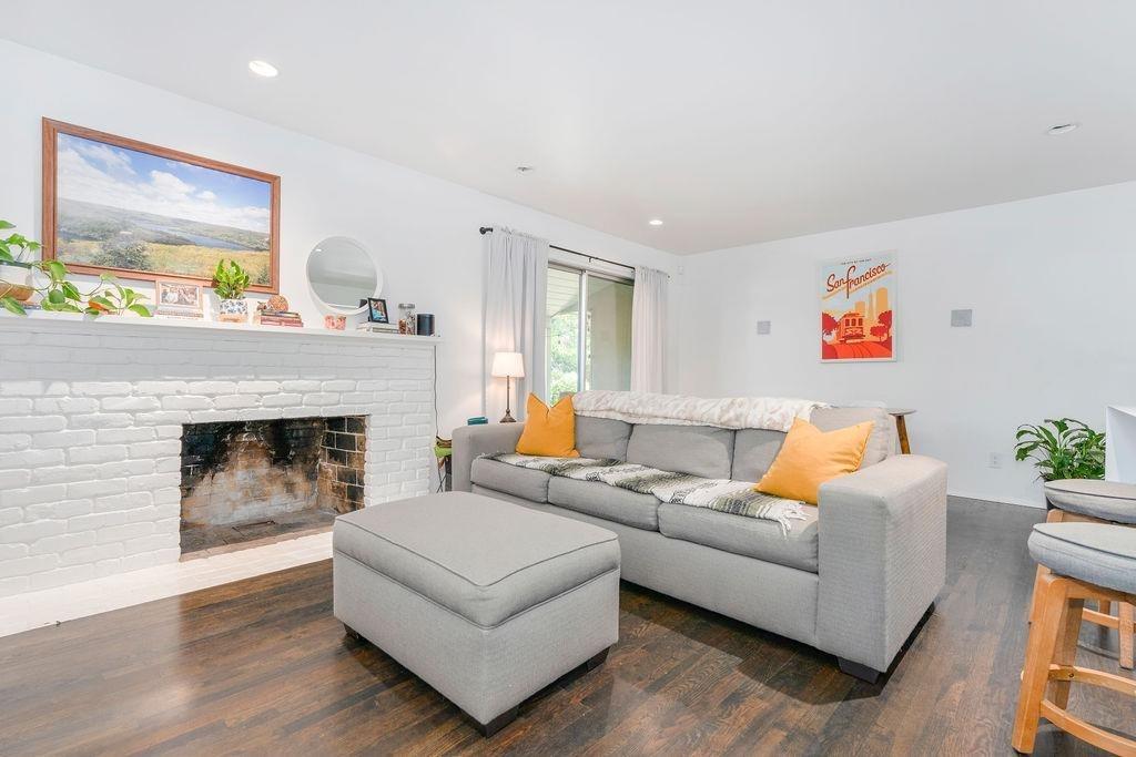 Detail Gallery Image 9 of 36 For 5741 Lonsdale Dr, Sacramento,  CA 95822 - – Beds | – Baths