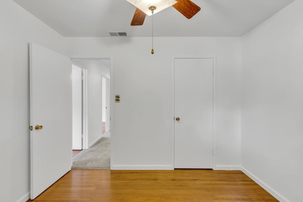 Saint James Drive, Carmichael, California image 38