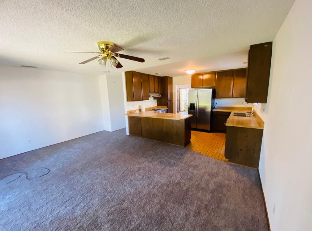 Detail Gallery Image 9 of 24 For 3633 Contempo Dr, Sacramento,  CA 95826 - 4 Beds | 2 Baths