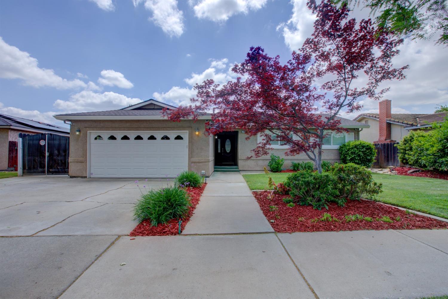 Teak Avenue, Merced, California image 2